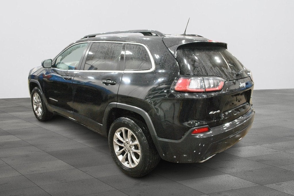 2022 Jeep Cherokee Latitude Lux 4WD