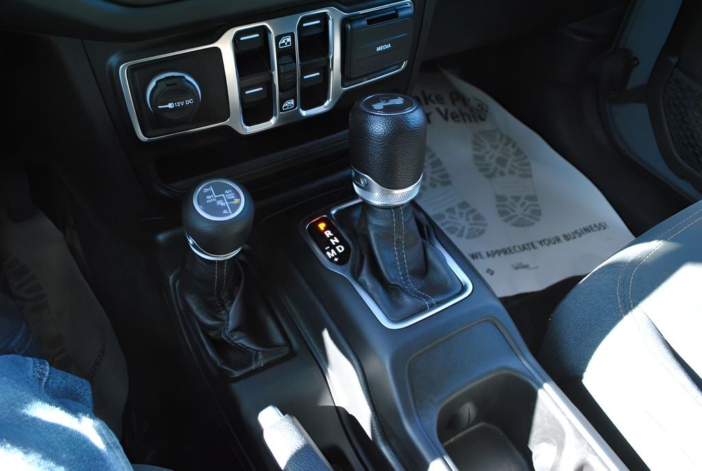 2024 Jeep Wrangler Sahara 4xe AWD