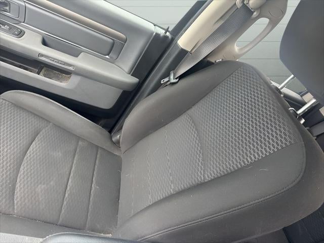 2019 RAM 1500 Warlock Quad Cab 4x4 HEMI 5.7L V8