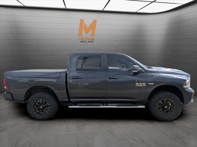 2017 RAM 1500 Sport Crew Cab 4x4 5.7L V8