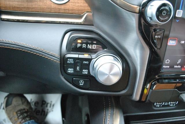 2023 RAM 1500 Limited Longhorn Crew Cab 4x4 5.7L HEMI