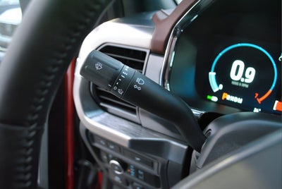 2023 Ford F-150 Lariat SuperCrew 4WD