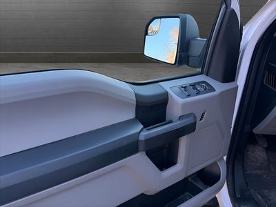 2017 Ford F-150 XL Super Cab 4x4 5.0L V8