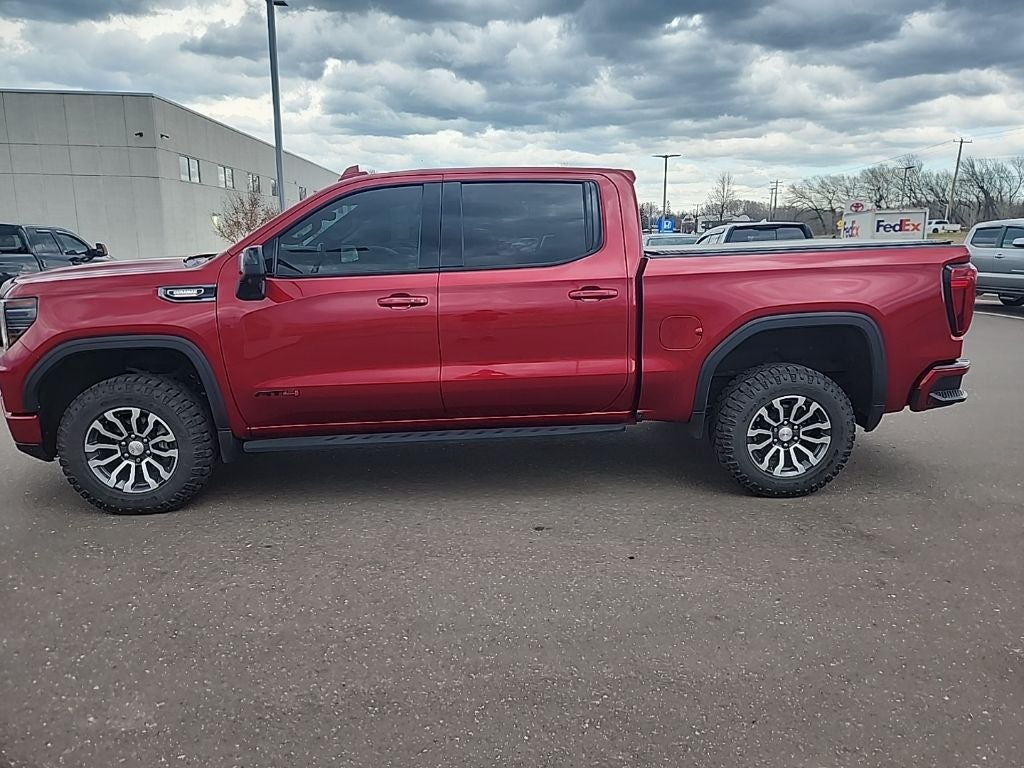 2023 GMC Sierra 1500 AT4 Crew Cab 4x4