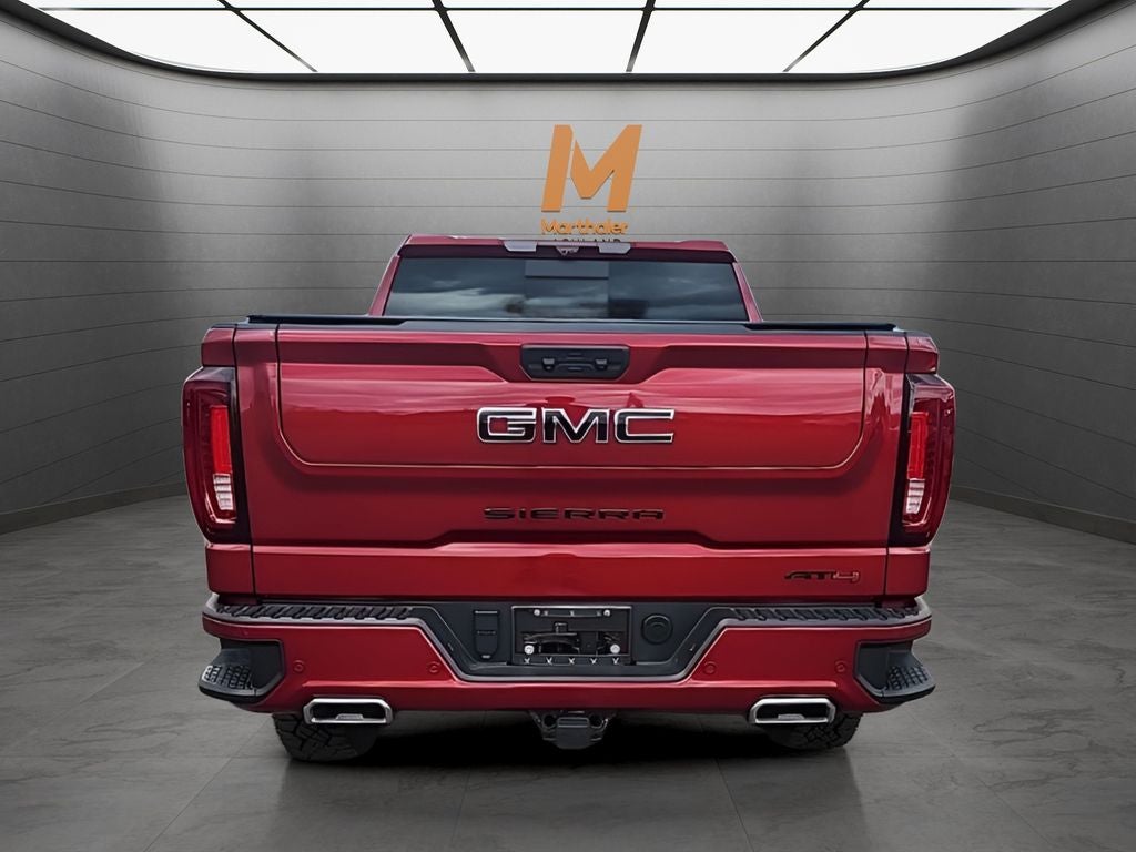 2023 GMC Sierra 1500 AT4 Crew Cab 4x4