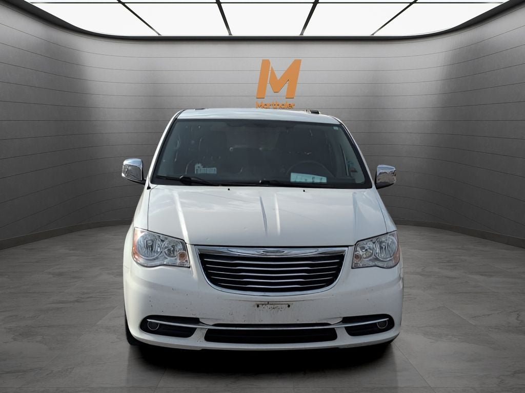 2013 Chrysler Town and Country Touring-L FWD