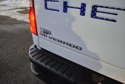 2024 Chevrolet Silverado HD Custom Crew Cab 4x4 6.6L V8