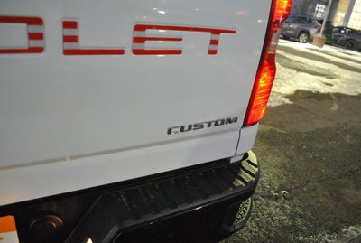 2024 Chevrolet Silverado HD Custom Crew Cab 4x4 6.6L V8