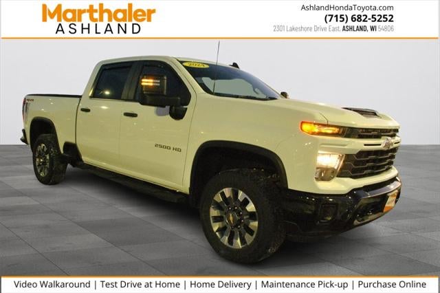 2024 Chevrolet Silverado HD Custom Crew Cab 4x4 6.6L V8