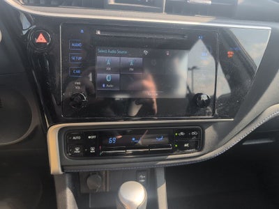 2019 Toyota Corolla SE FWD