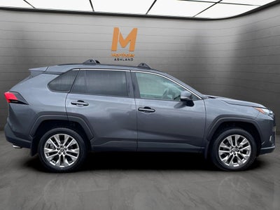2023 Toyota RAV4 XLE Premium AWD