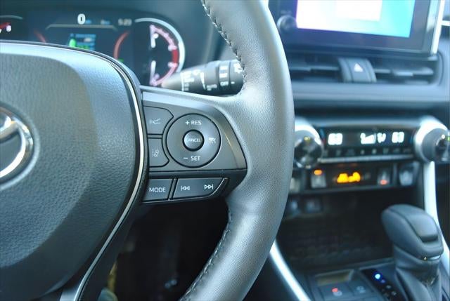 2024 Toyota RAV4 XLE AWD