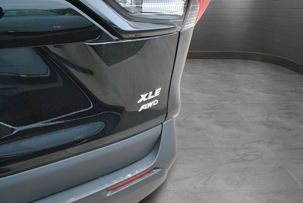 2023 Toyota RAV4 XLE AWD