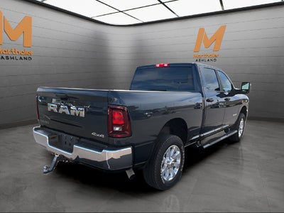 2026 RAM 2500 Big Horn Crew Cab 4x4 6.4L V8
