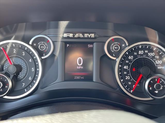 2026 RAM 2500 Big Horn Crew Cab 4x4 6.4L V8