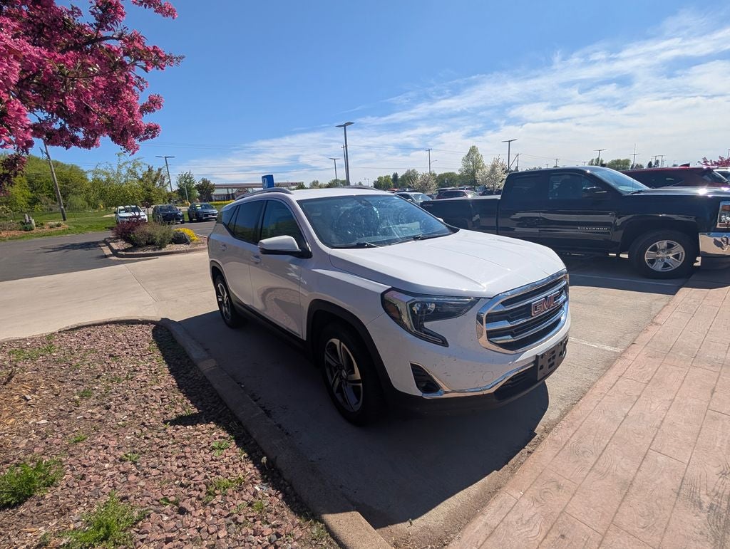 2020 GMC Terrain SLT