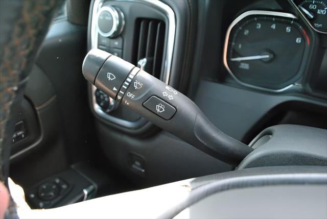 2022 GMC Sierra Limited AT4 Crew Cab 4x4 6.2L V8