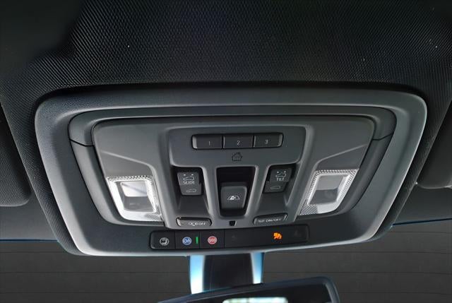2022 GMC Sierra Limited AT4 Crew Cab 4x4 6.2L V8