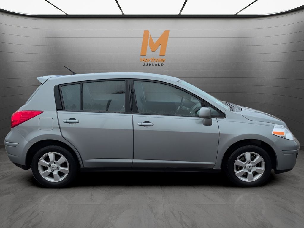 2012 Nissan Versa 1.8 S FWD