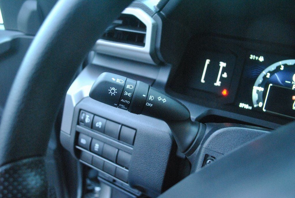 2025 Toyota TACOMA SR5 SR5 Double Cab 4x4