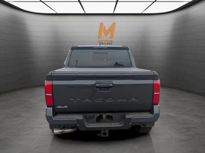 2025 Toyota Tacoma SR5 Upgrade Double Cab 4x4