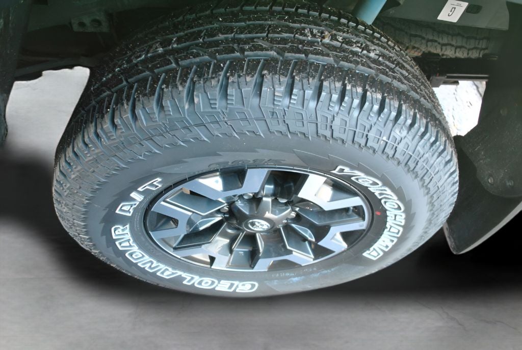 2023 Toyota TACOMA TRD OFFRD TRD Off-Road Double Cab 4x4 V6