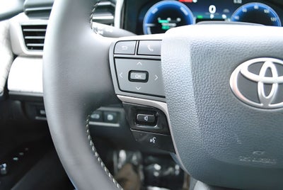 2025 Toyota CAMRY XLE Premium Plus AWD