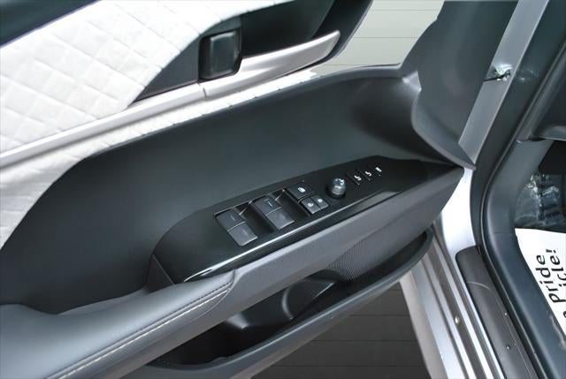 2025 Toyota CAMRY XLE Premium Plus AWD