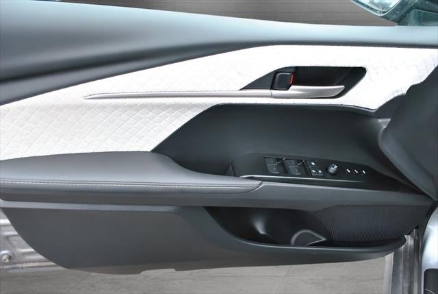 2025 Toyota CAMRY XLE Premium Plus AWD