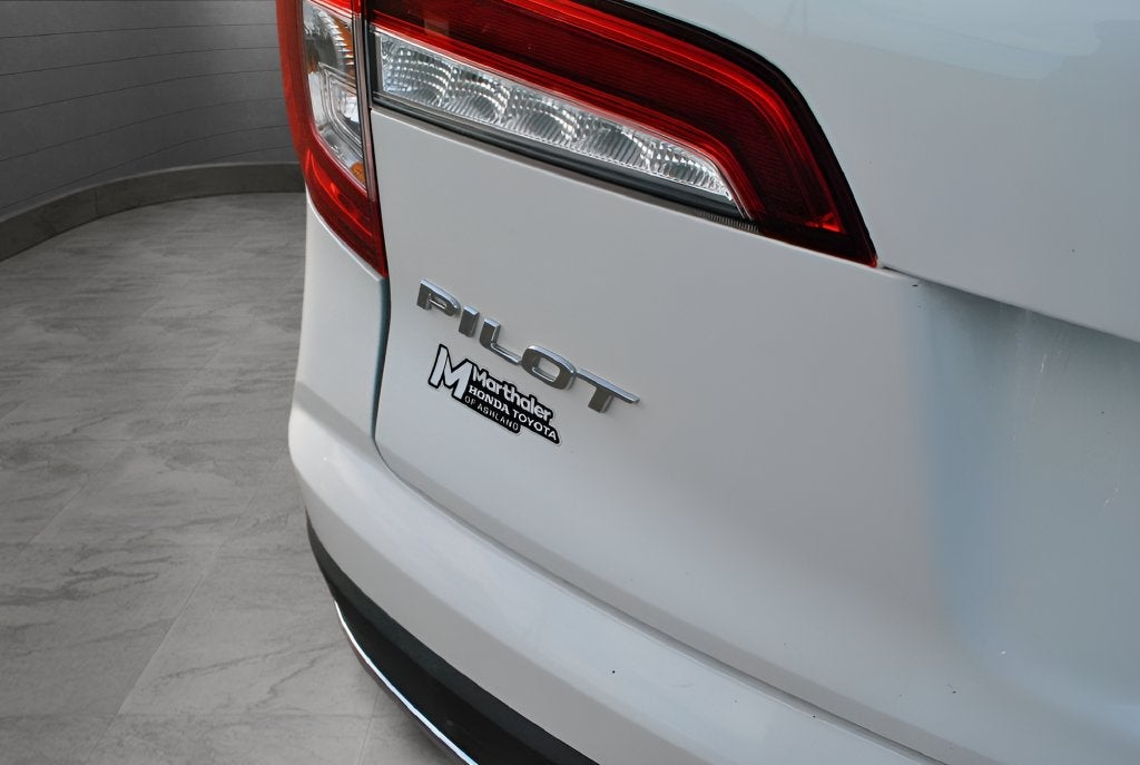 2022 Honda Pilot Touring 7 Passenger