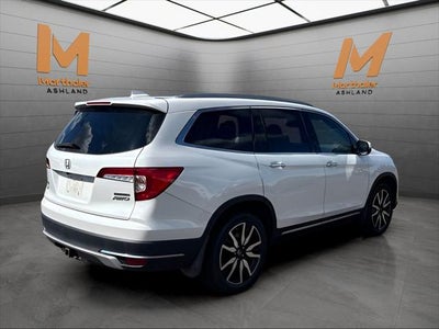 2022 Honda Pilot Touring 7 Passenger