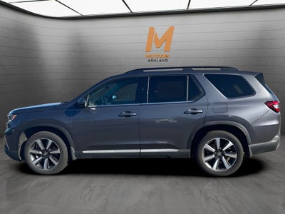 2025 Honda Pilot Touring AWD