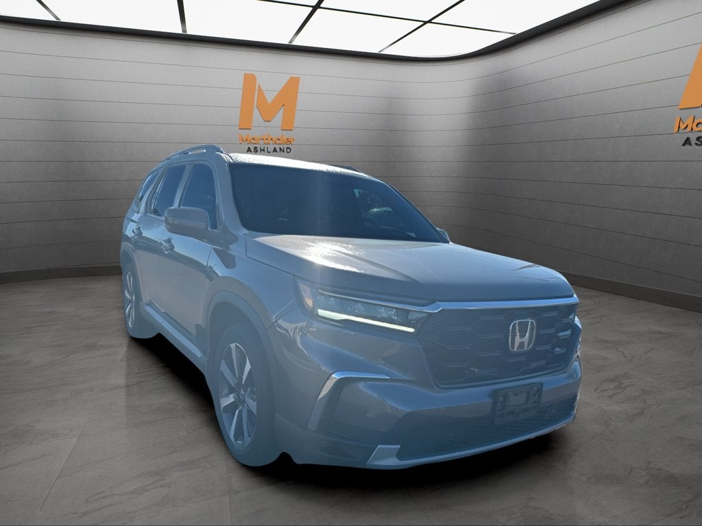 2025 Honda Pilot Touring AWD