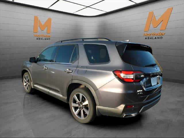 2025 Honda Pilot Touring AWD