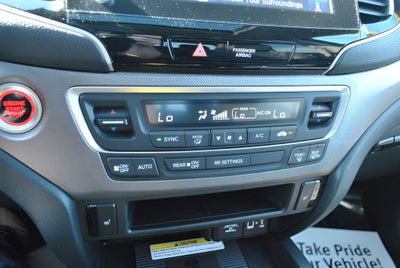 2023 Honda Ridgeline RTL-E Crew Cab AWD