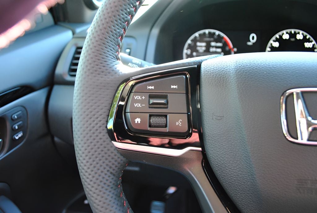 2026 Honda Ridgeline Black Edition - Photo 10