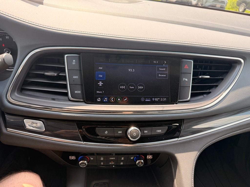2020 Buick Enclave Essence