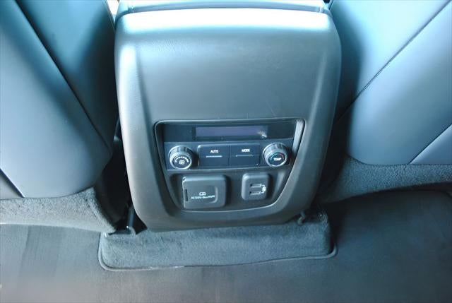 2022 Buick Enclave Essence AWD