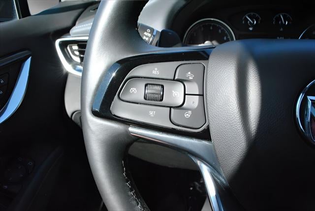 2022 Buick Enclave Essence AWD