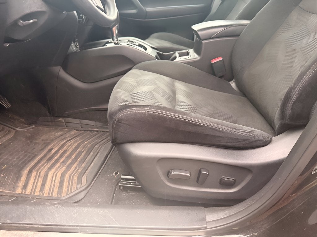 2015 Nissan Rogue SV AWD