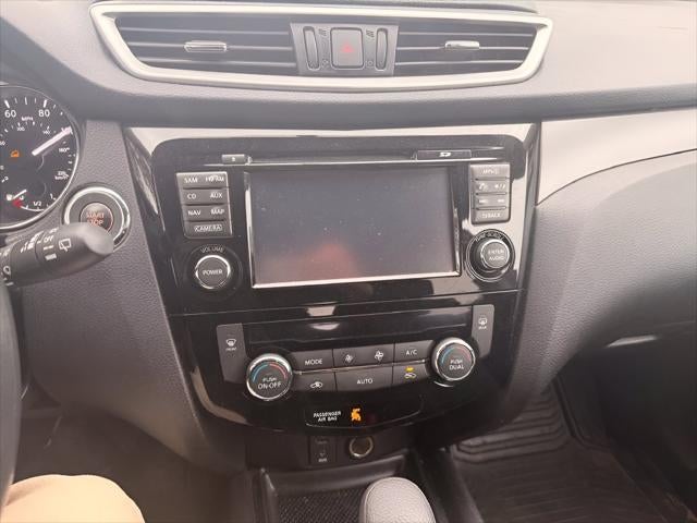 2015 Nissan Rogue SV AWD