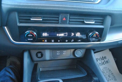 2025 Nissan Rogue SV AWD