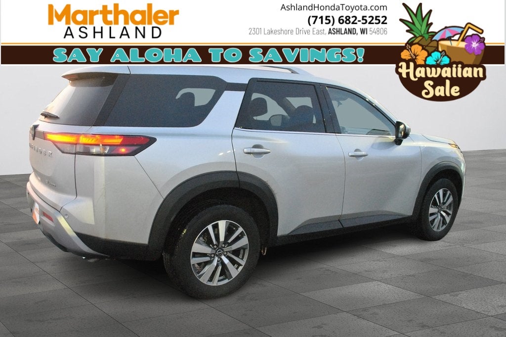 2025 Nissan Pathfinder SL 4WD