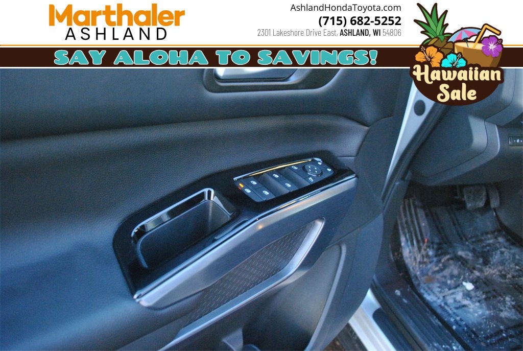 2025 Nissan Pathfinder SL 4WD