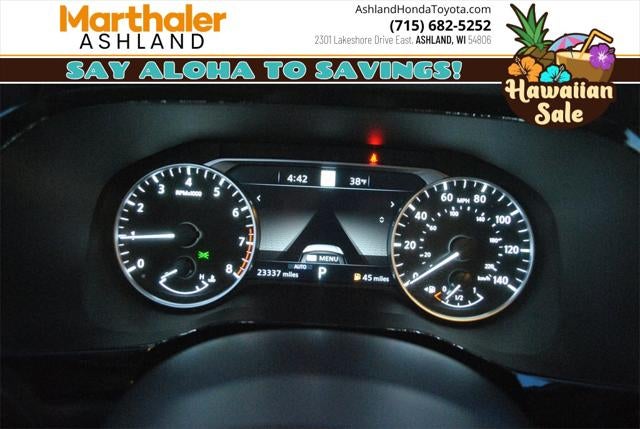 2025 Nissan Pathfinder SL 4WD