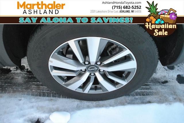 2025 Nissan Pathfinder SL 4WD