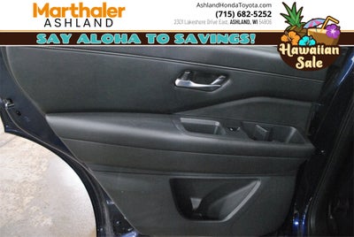 2025 Nissan Pathfinder SL AWD