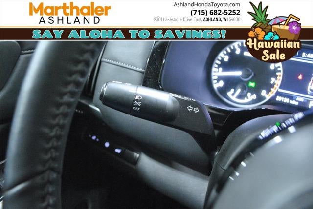 2025 Nissan Pathfinder SL AWD