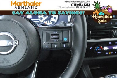 2025 Nissan Pathfinder SL AWD