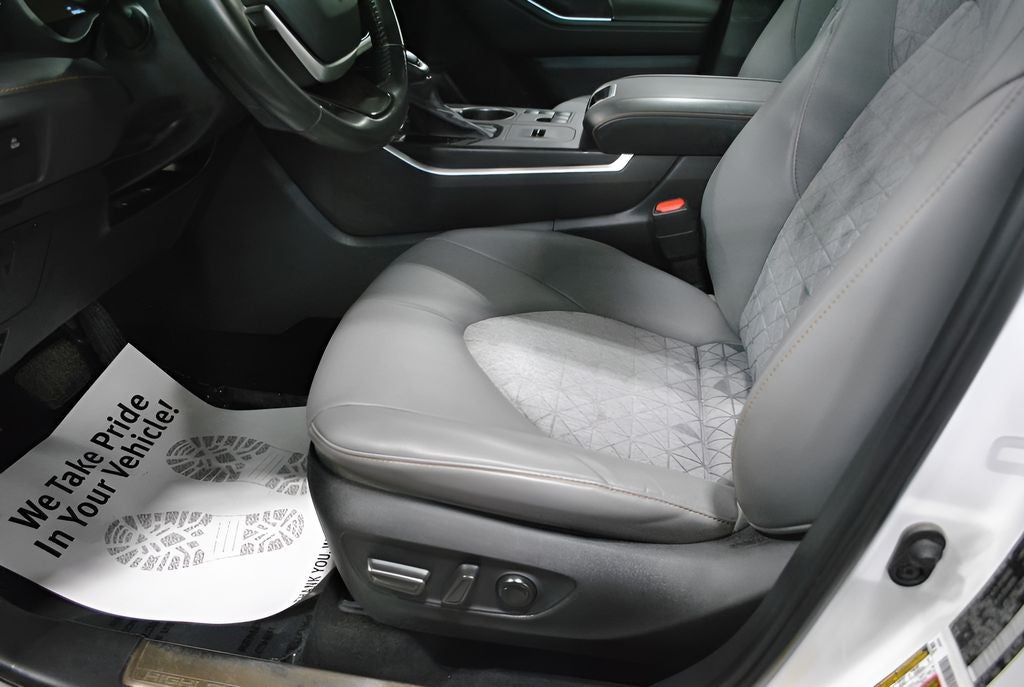 2023 Toyota HIGHLANDER HYBRD Bronze Edition AWD